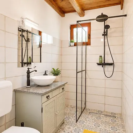 Harom Dio Vendeghaz Apartmán